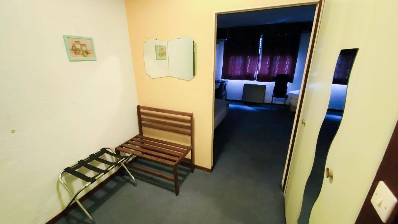 Hotel Le Valeran Ligny-en-Barrois ภายนอก รูปภาพ