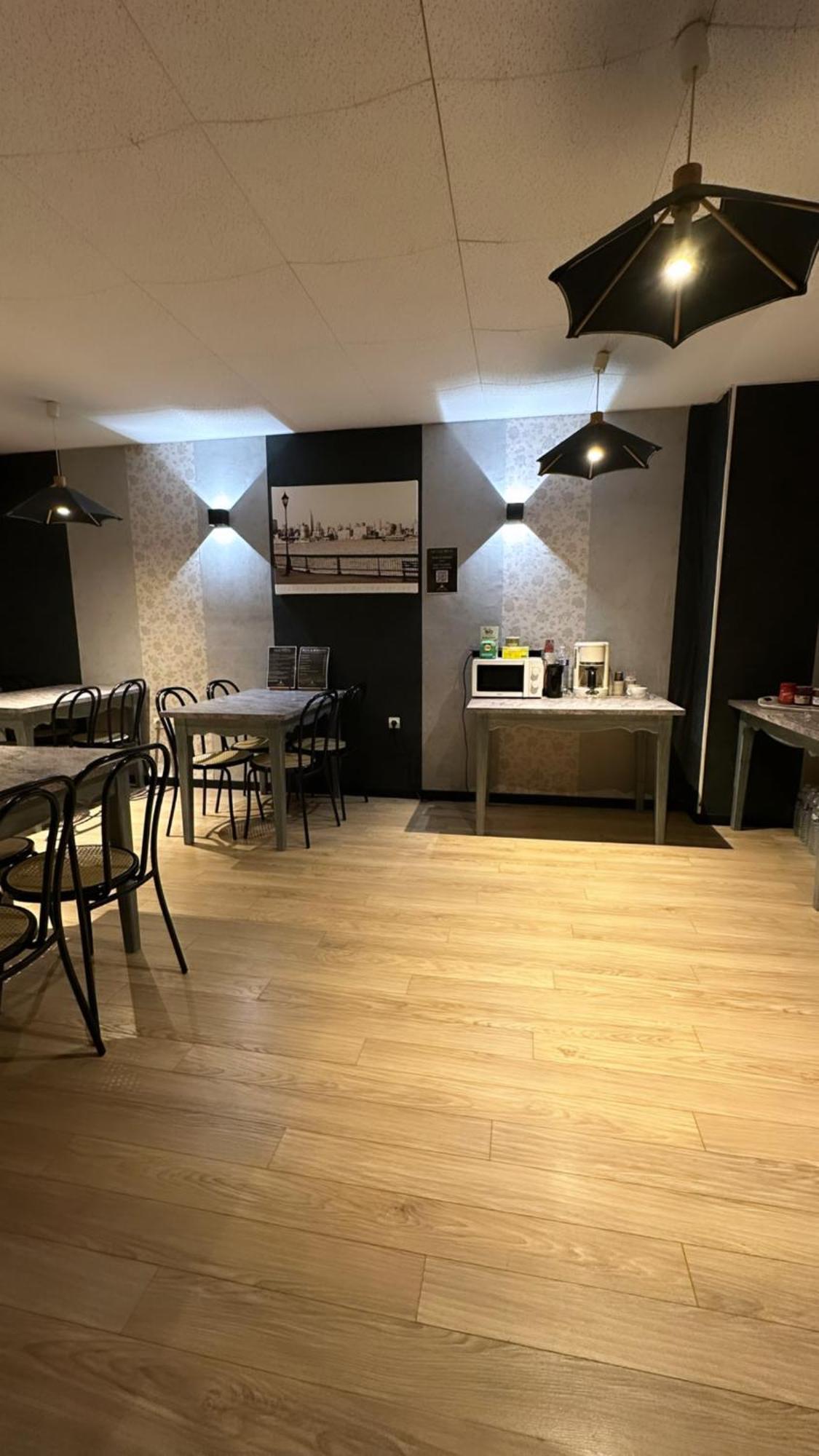 Hotel Le Valeran Ligny-en-Barrois ภายนอก รูปภาพ