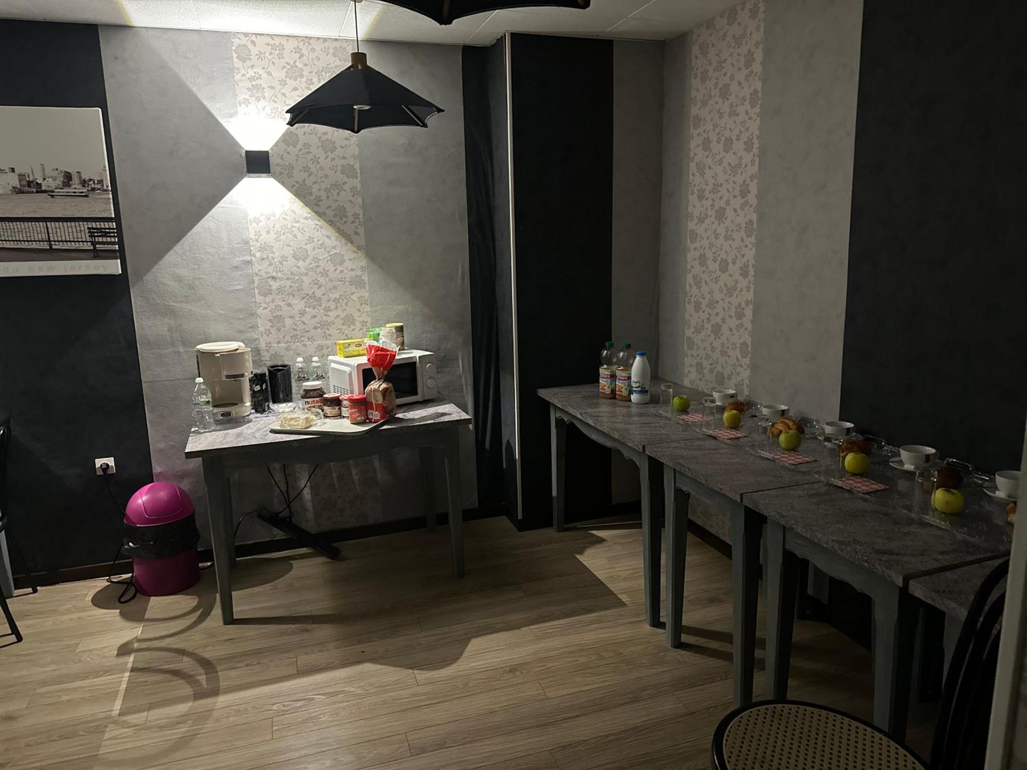 Hotel Le Valeran Ligny-en-Barrois ภายนอก รูปภาพ